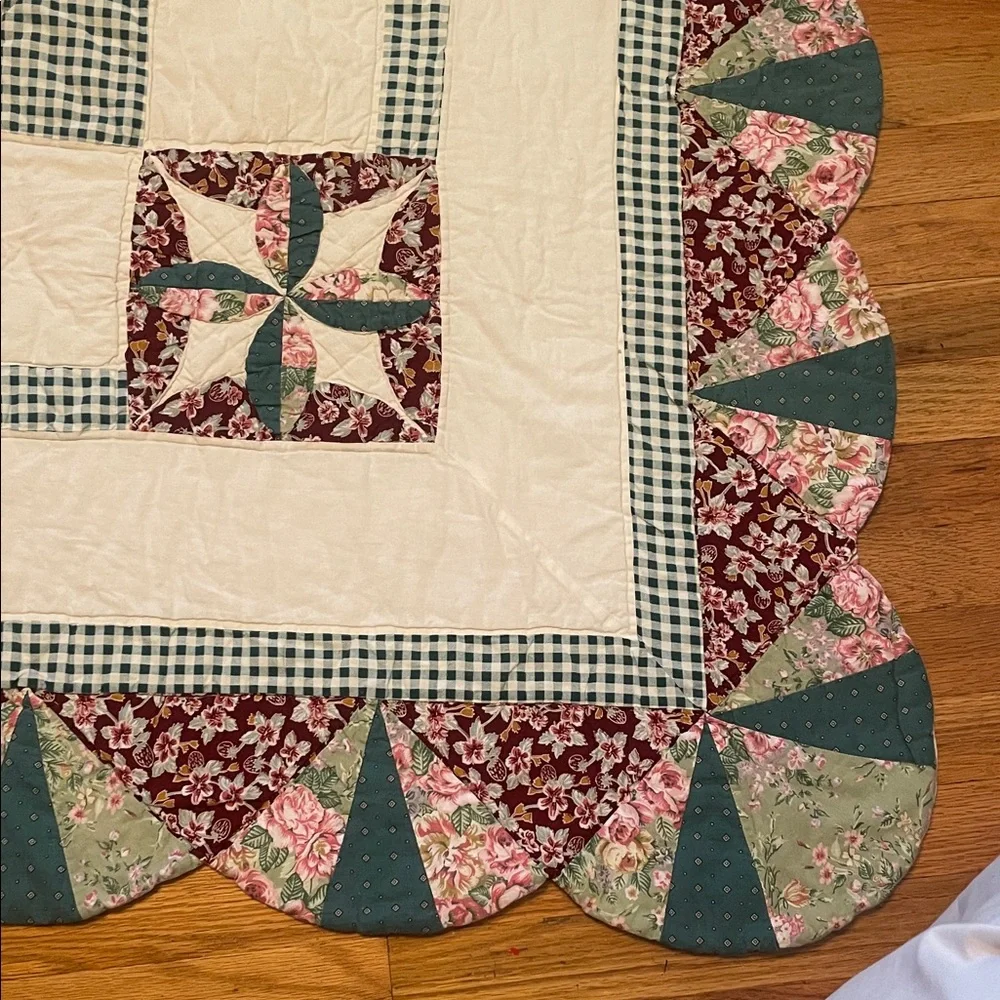 Floral Patchwork Quilted Bedspread in Cream, Green & Burgundy